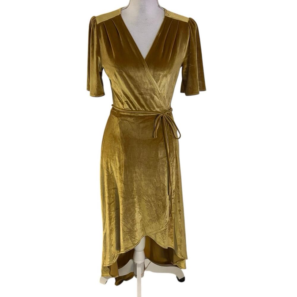 Lulus Size M Armour Velvet High Low Wrap Dress Golden Yellow